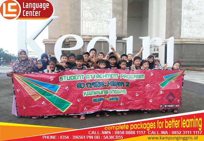 Paket rombongan sekolah dasar berlibur ke Simpang Lima Gumul