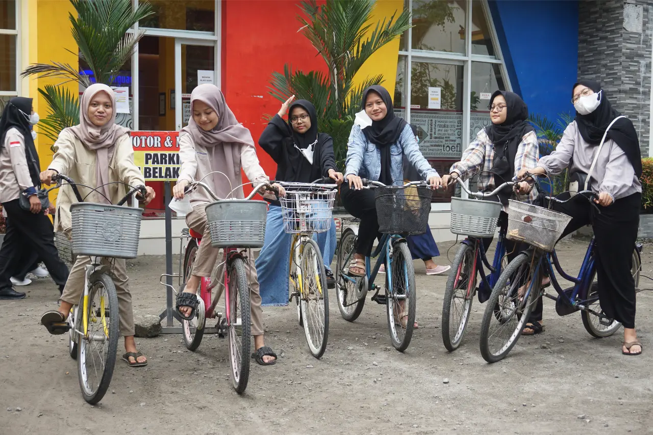 Keseruan Kursus Bahasa Inggris di Kampung Inggris LC